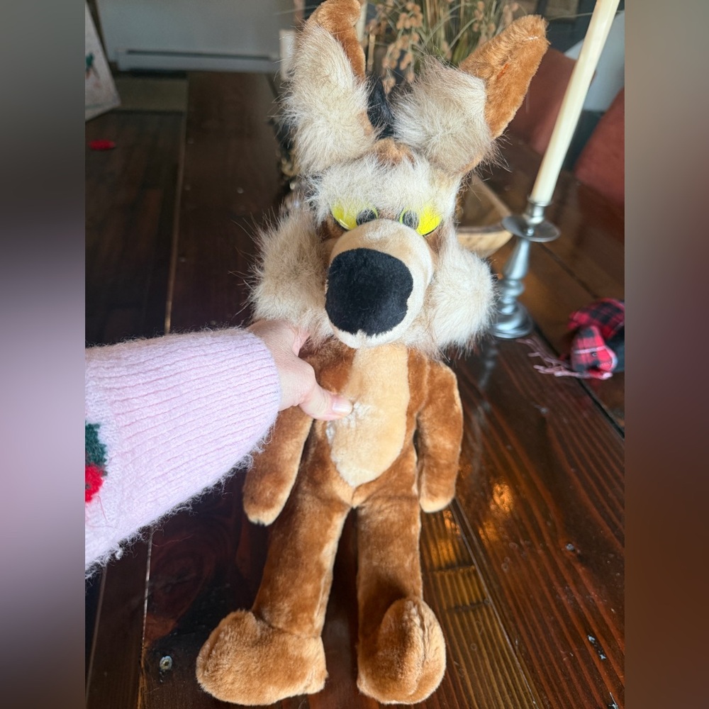 Vintage 1991 Wile E. Coyote Plush – Warner Bros - Picture 7 of 7